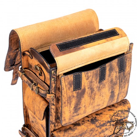 Мужской кожаный рюкзак "Легион" (старение рыжее)